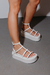 Flatform Eloise l Branco na internet