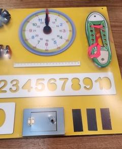 Tablero De Actividades Sensorial Montessori Encastre Reloj Motricidad Fina en internet