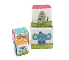 Bloques Cubos Apilables Tela Torre Didactico Bebe 4 Piezas - comprar online