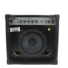 Myth 15B (0187) Amplificador para bajo. - comprar en línea