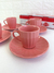 Jogo de xícaras rosa para café na internet