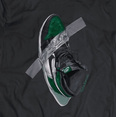 T-Shirt PINE GREEN SILVER TAPE BY MANOEL P. NETO - comprar online