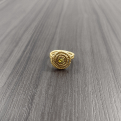 Anel Caracol Capim Dourado 4mm com Strass Amarelo. Código A33. - comprar online