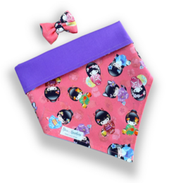 Bandana e laço kokeshi goiaba dupla face roxo para pet