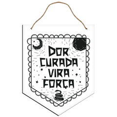 Placa Decorativa Flâmula - Dor Curada Xilogravura Nordestina - 18 x 30,5 Cm - comprar online