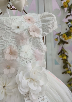 VESTIDO PLUS SIZE LONGO OFF WHITE DE FESTA INFANTIL ENCANTADO DE MANGA CURTA COM APLICAÇÕES DE FLORES 3D - loja online