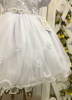 VESTIDO BRANCO DE FESTA INFANTIL COM APLIQUES DE FLORES 3D - Filhas do Rei Distribuidora Roupa Infantil e Juvenil