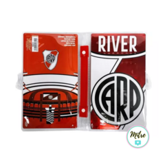 VALIJA SET DE ARTE CRESKO 42P FUTBOL RIVER