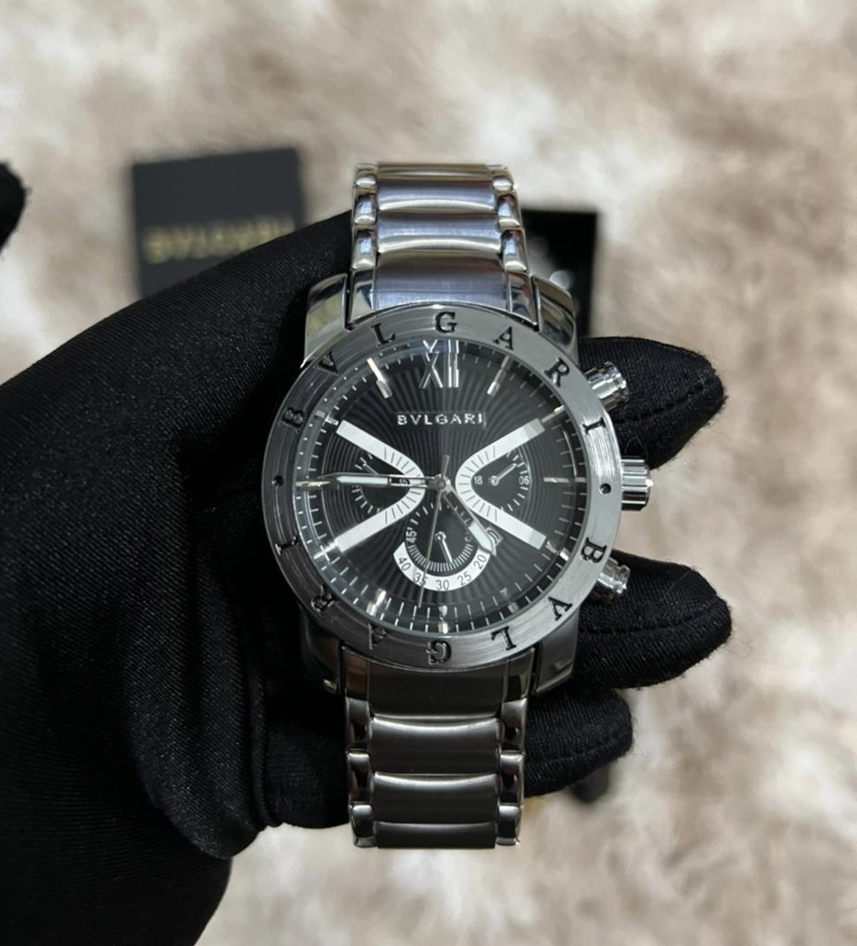 Bvlgari Iron Man Fundo Preto