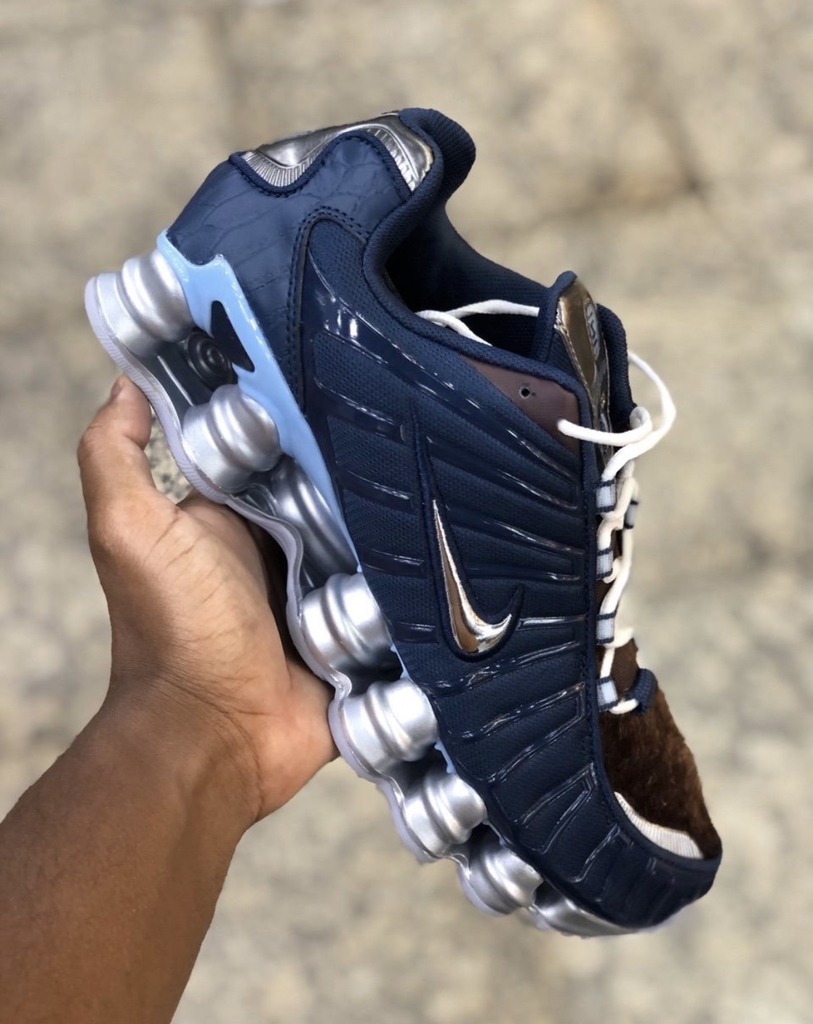Nike 12s on sale molas tl