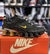 Nike Shox 12 Molas TL NJR Preto/Dourado - loja online