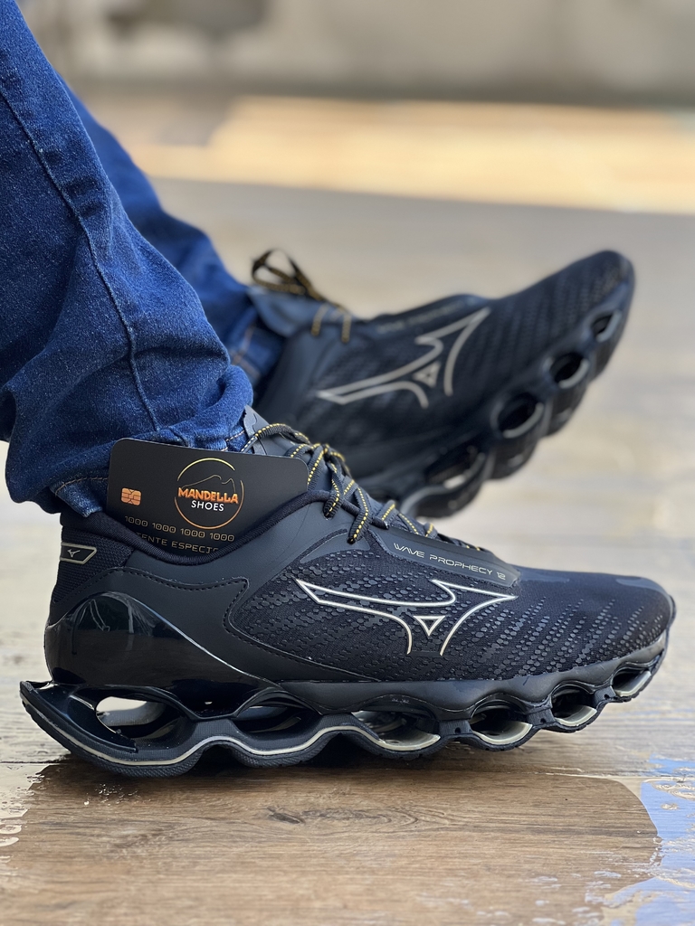 Mizuno Wave Prophecy Pro 12 Preto Dourado