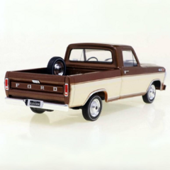 Miniatura Ford F-100 1970 Marrom - California Classics 1/24 - comprar online