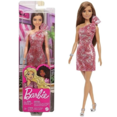 Elsa vs Barbie Desfile de Moda - jogos online de menina