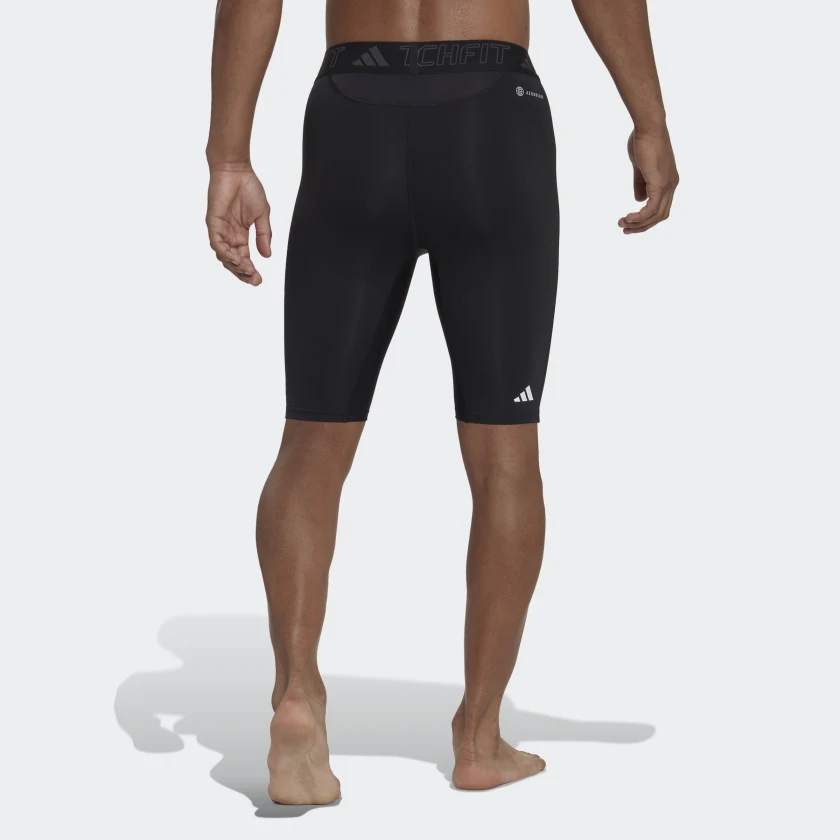 Bermuda termica hotsell adidas techfit