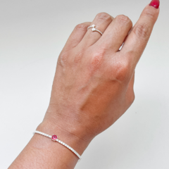 Pulseira de Prata Riviera Pedra Central Cor Rosa - comprar online