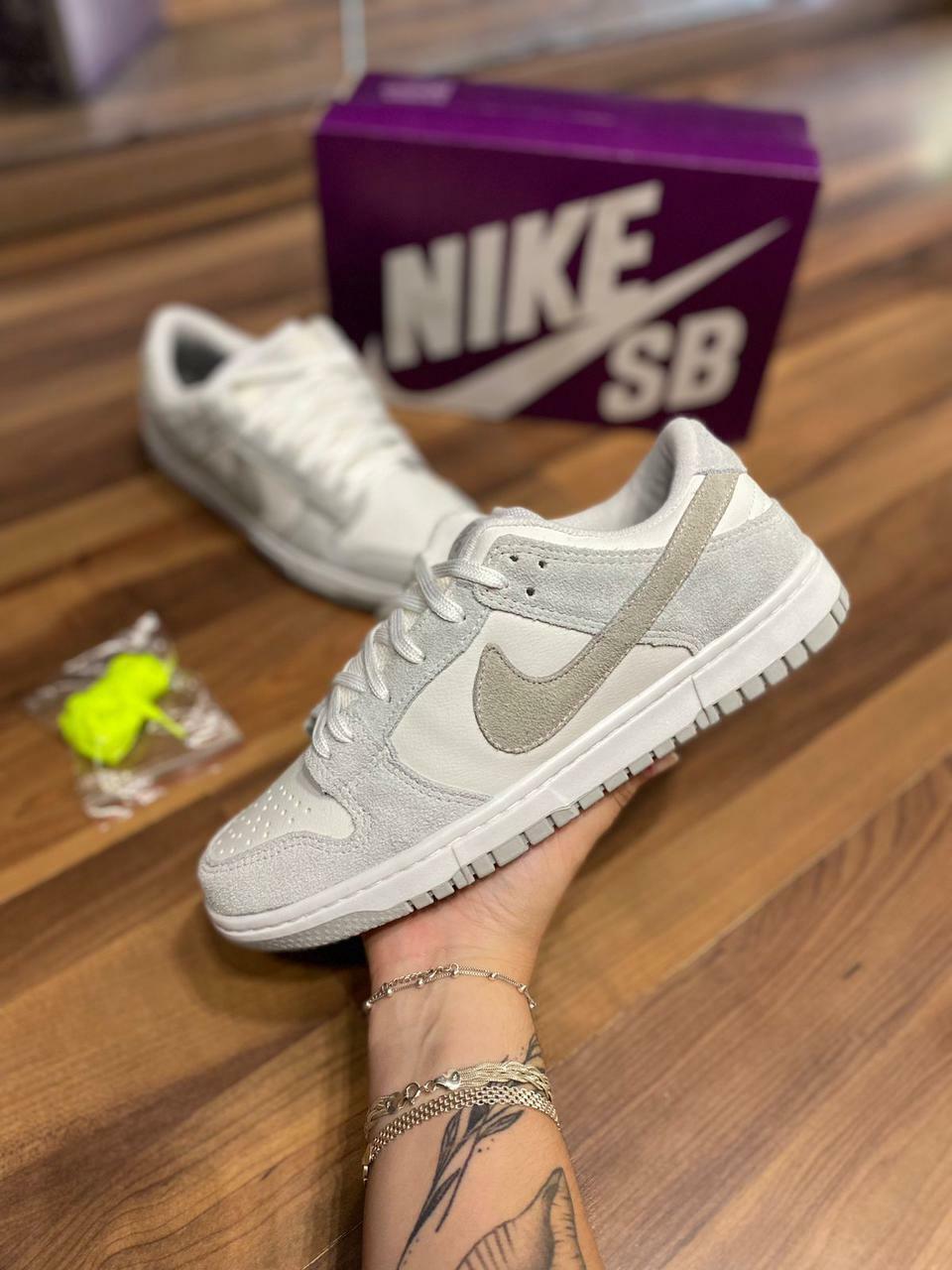 Zapatillas NIKE SB gris - Comprar en Outfit Cba