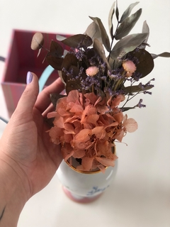 Cesta + vaso + flores - Personalizado - loja online