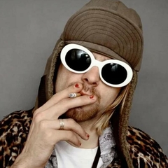 Óculos Oval Modelo Kurt Cobain (Várias Cores)