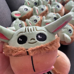 Pelúcia Grogu Baby Yoda (2 tamanhos) - comprar online