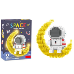 Luminária Astronauta na Lua 368 peças Mini Blocos de Montar c/ Led