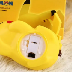 Luminária Pikachu Pokémon Lâmpada Noturna Presenteavel (vários modelos) - loja online