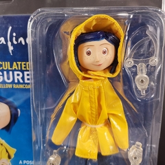 Coraline Yellow Raincoat Figura articulada - NECA - loja online