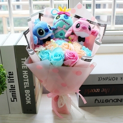 Imagem do Buquê de Pelúcias e Flores Stitch (Vários Modelos)