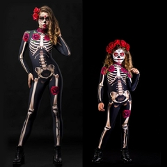 Macacão Esqueleto Caveira e Rosas Fantasia de Halloween Adulto / Infantil