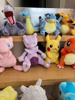 Peluche Pokémon Geração IX (vários modelos)