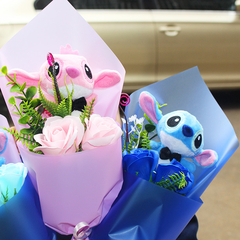 Imagem do Buquê de Pelúcias e Flores Stitch (Vários Modelos)