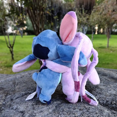 Pelúcias Casal Angel e Stitch I Love You - comprar online