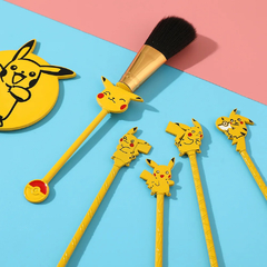 Conj. de Pincéis de Maquiagem Pikachu 6 pçs + Espelho - comprar online