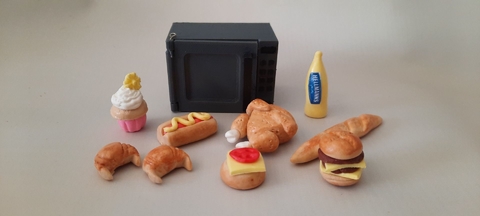 MINIATURAS COMIDITAS BARBIE COCINA TORTAS CASITA DE MUNECAS microonda