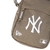 Mini Bolsa Transversal MLB New York Yankees Kaki na internet