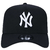 Boné 9FORTY A-Frame Trucker Snapback MLB New York Yankees Aba Curva Preto - comprar online