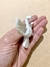 Pombo Espírito Santo em Resina médio 6,5 x 7,5 cm - Atacadão do Artesanato