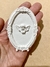 Anjo com moldura oval em Resina 7,5 x 5 cm na internet