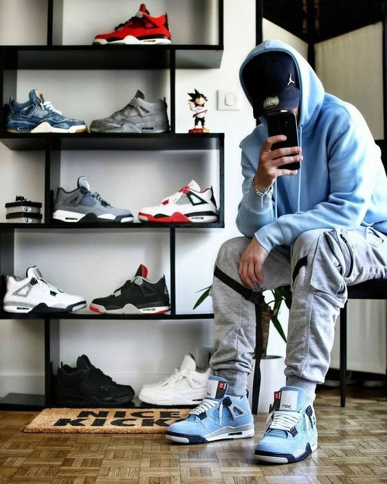 ZAPATILLAS NIKE AIR JORDAN 4 Comprar en Cortela