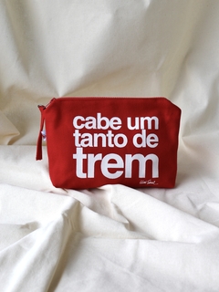 porta treco cabe um tanto de trem vermelho na internet