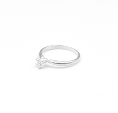 Anillo Zirconia Redonda. Plata Ley .925 - comprar en línea