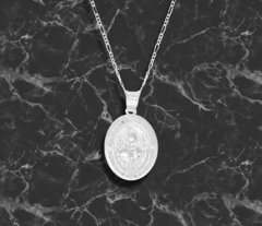 Collar Rostro Virgen Ovalo Con Zirconias. Plata 0.925 - comprar en línea