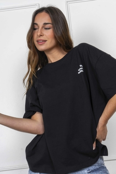 Remera sporty