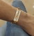 Pulseira Placa Personalizada Madre Pérola Banhada a Ouro 18k