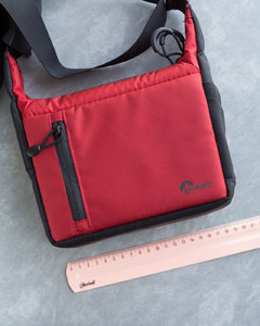 Bolsa Lowepro Stremline 100 Red - comprar online