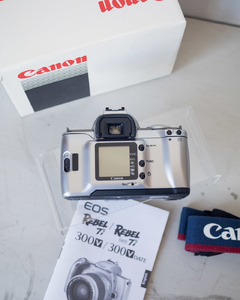 Câmera Canon Ti corpo (não acompanha lente) - comprar online