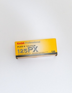Filme Kodak Plus-X 125PX 120 PB
