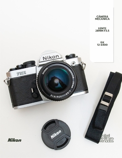 Câmera Nikon FM2 com Lente 28mm e datador