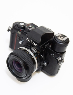Câmera Nikon F3 + Lente 35mm 2.8 na internet