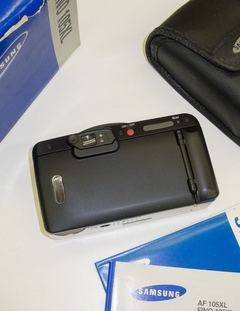Câmera Samsung Fino 105 XL com dupla exposição na internet